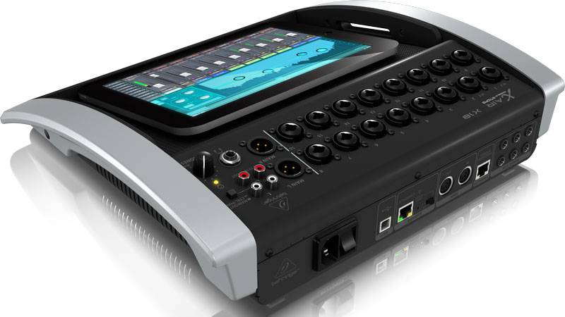 Behringer X18 Цифровой микшерный пульт